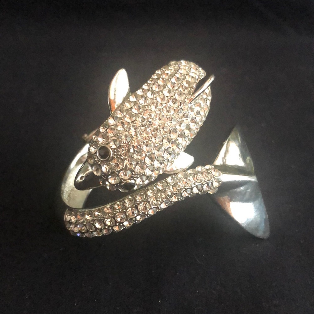 Dolphin bracelet - silver tone with white crystal stones 3D design